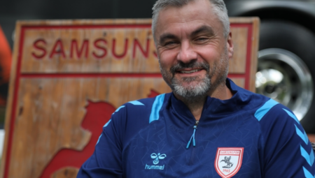 Samsunspor teknik yöneticisi: Bir puan aldık çok memnunuz